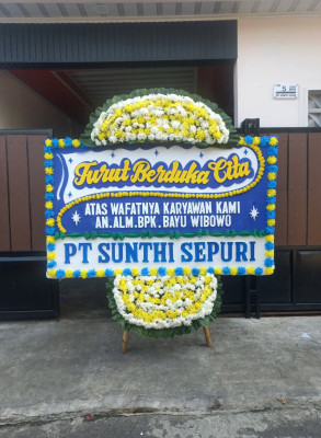 Papan Bunga Duka di Amahai